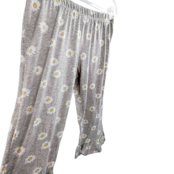 PJ Couture Women Two Piece Daisy Print Pajama Set Gray Size Large - Picture 7 of 16